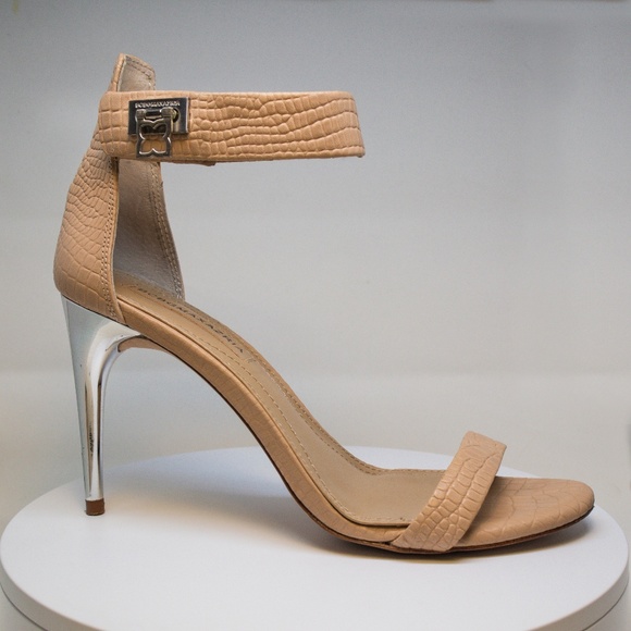 BCBGMaxAzria Shoes - BCBG MaxAzria Pumps - Size 7.5